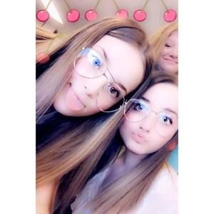 Meet your Posher, Kylee